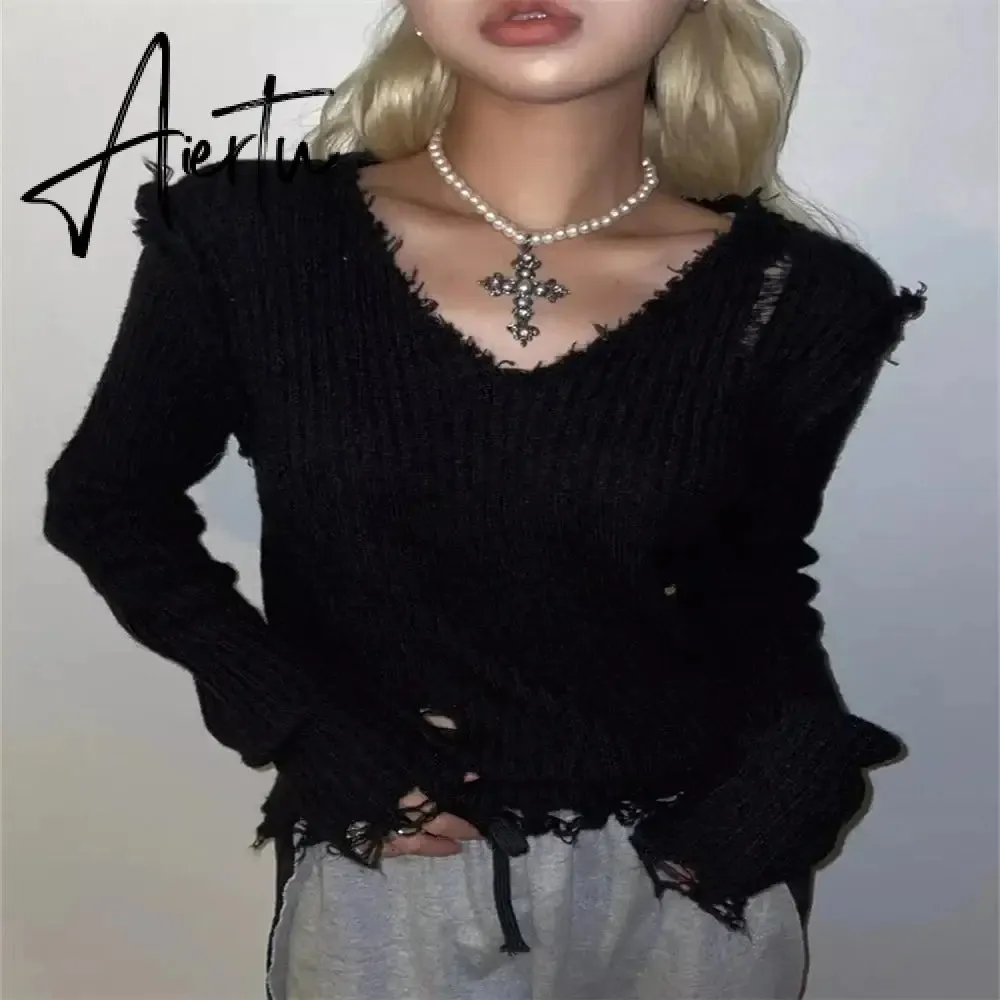 Aiertu 90s Vintage Dark Academia Knitted Sweater Punk Ripped Out Cropped Pullovers Y2K Mall Goth Harajuku Jumpers Chic Retro Grunge