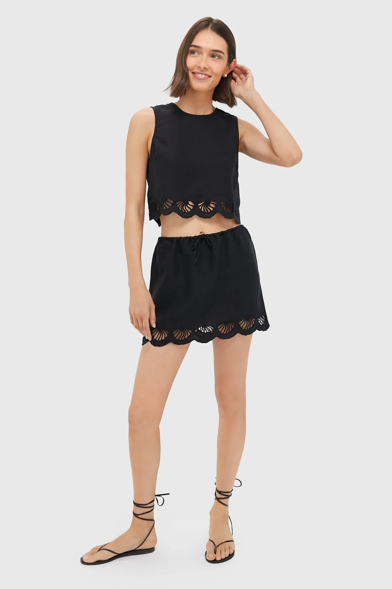 Black Air Linen Scallop Mini Skirt