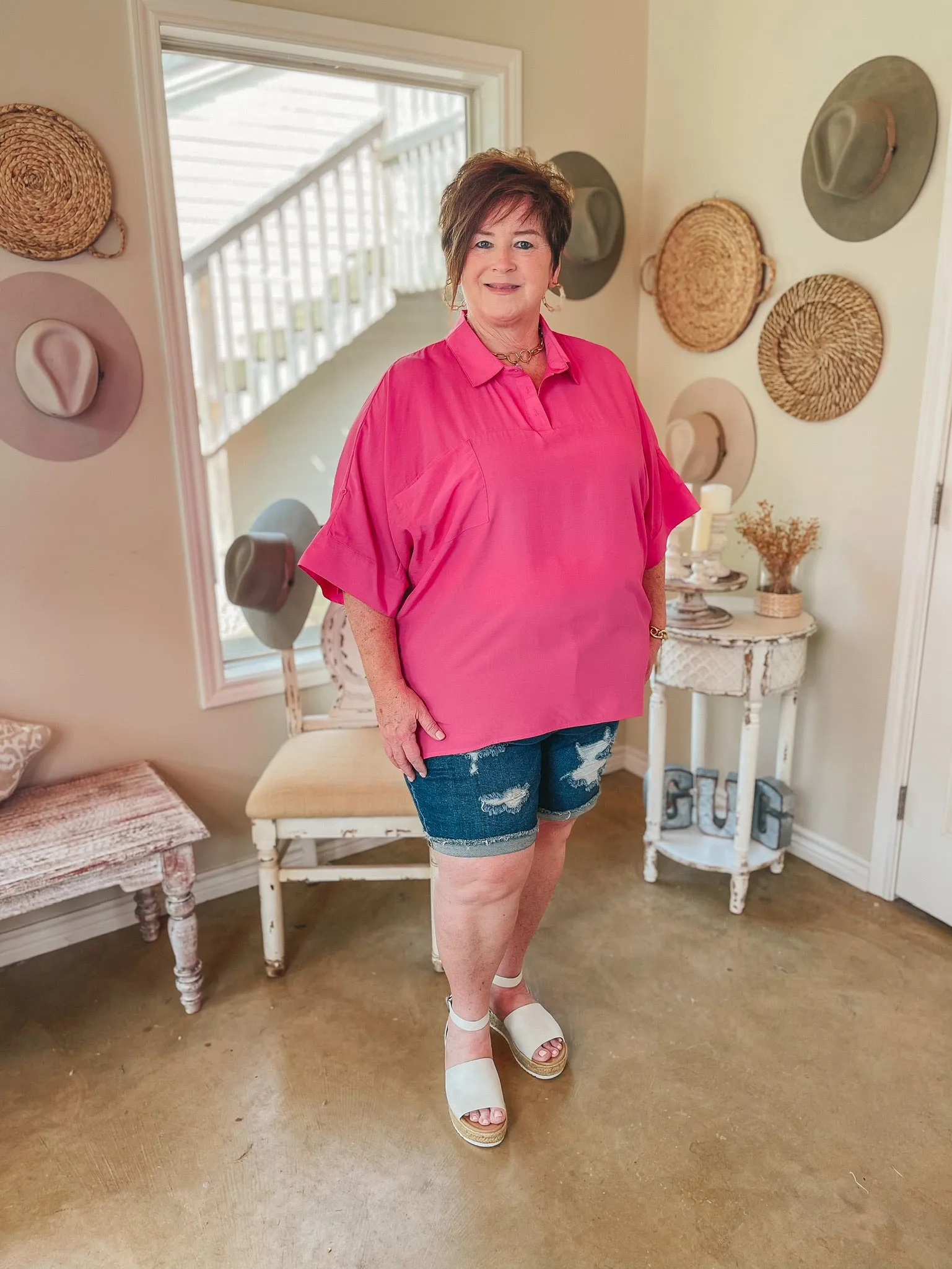 Chic Status Button and Collared Neckline Short Sleeve Top in Fuchsia