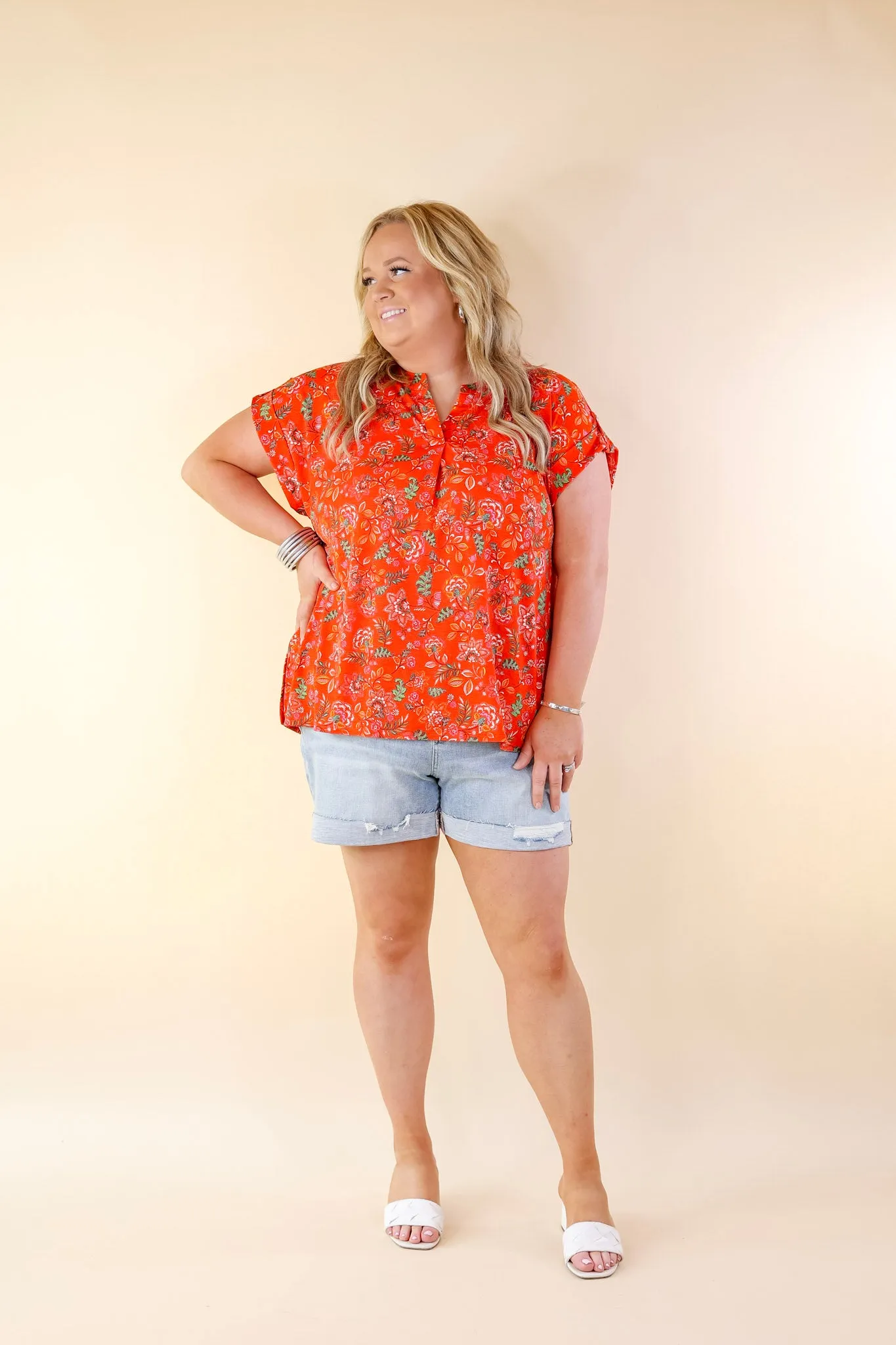 Downtown Darling Floral Print Short Sleeve Tunic Top in Red Mix