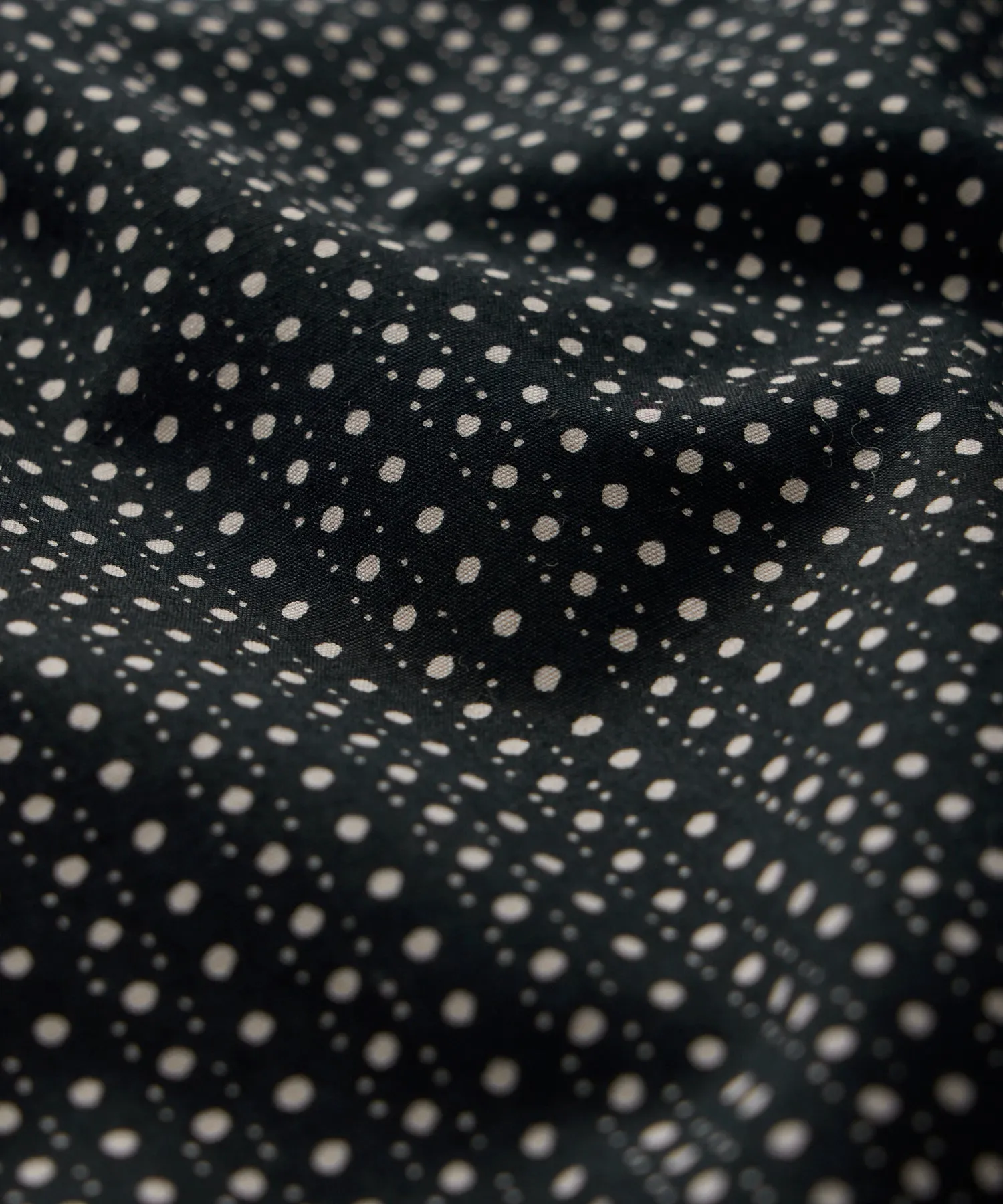 Japanese Long-Sleeve Popover Shirt in Black Dot