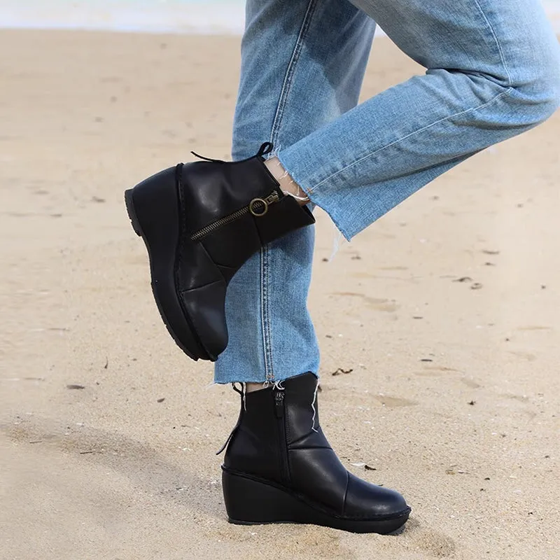 Platform Ankle Boots Leather Chelsea Boots Retro Round Toe Wide Fit in Brown/Black