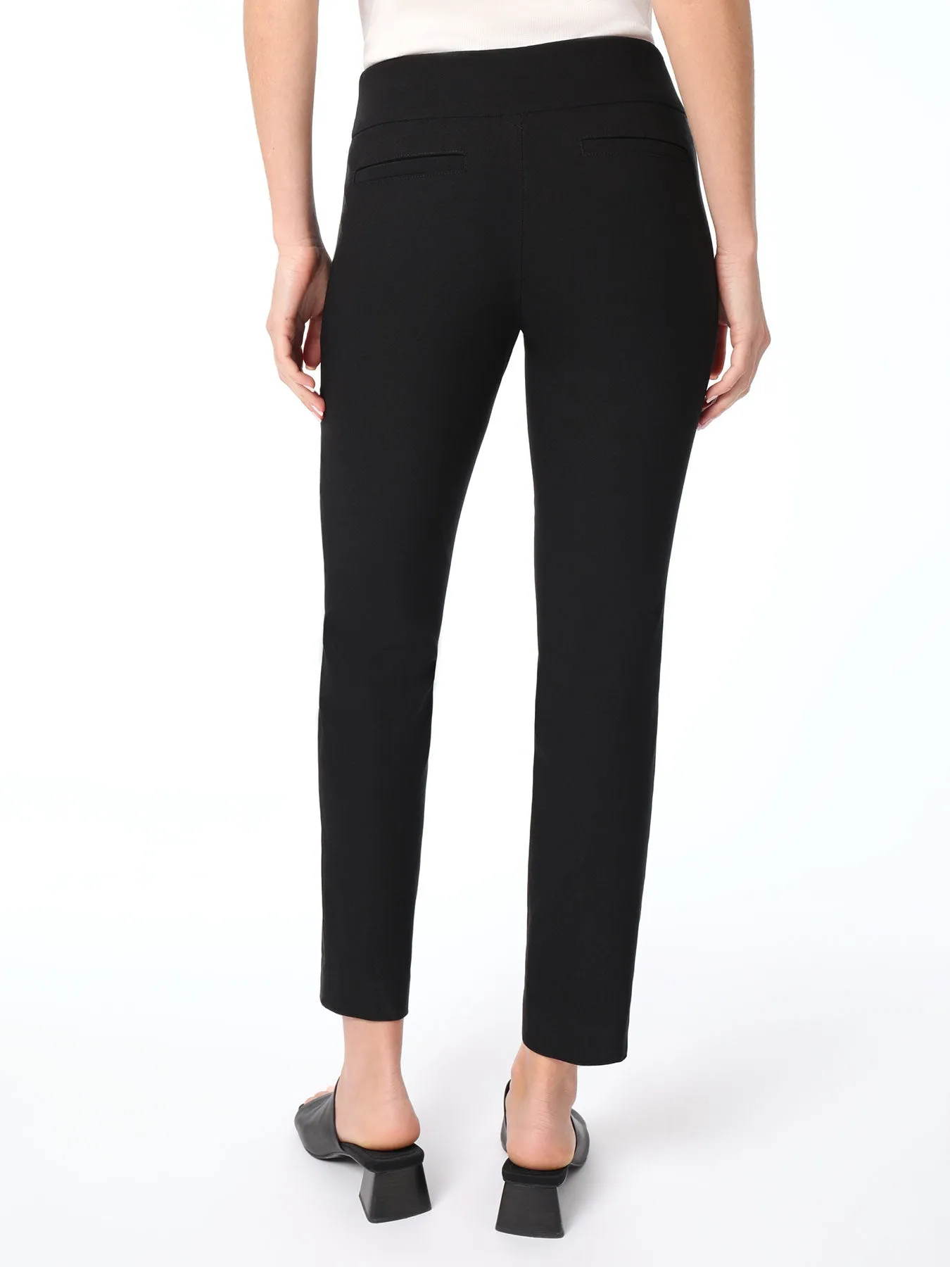 Solid Stretch Pull-on Straight Leg Pant