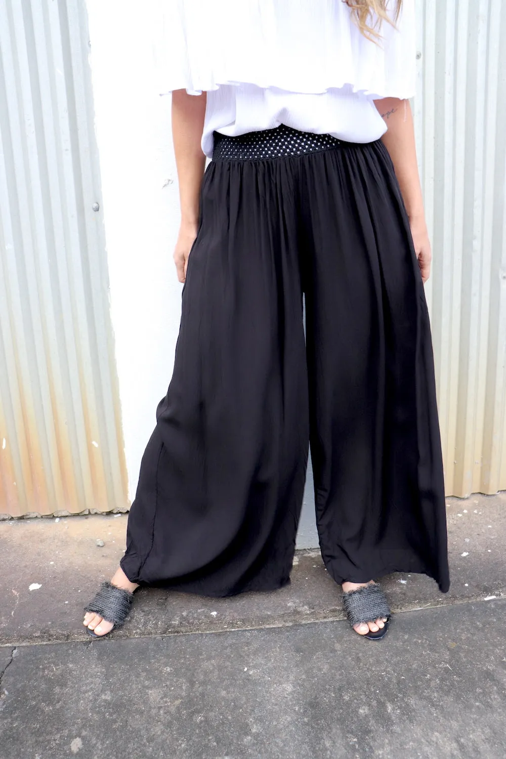 Willow Pant in Black